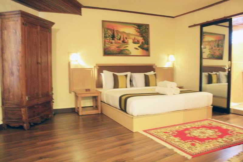 The Flora Kuta Bali Hotel Екстериор снимка